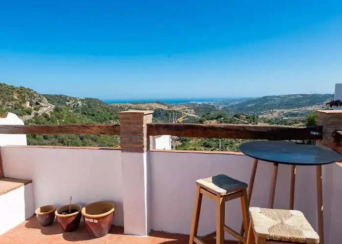 La Casita De Casares